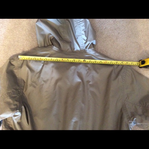 Magellan Hooded Jacket Medium Tan Water Repellent EUC - Picture 6 of 7